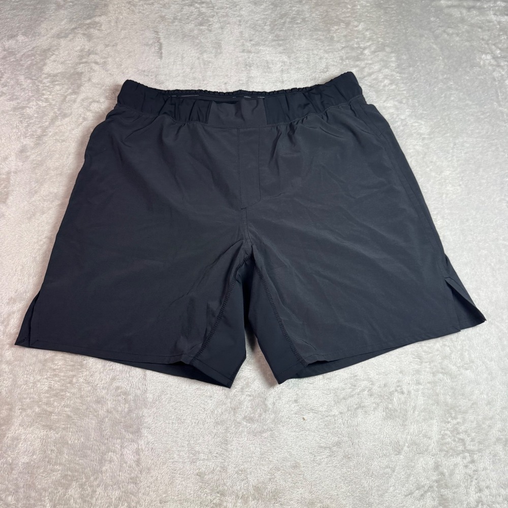 NWOT Ten Thousand Mens The Fight 7" Short Lined Black M Athletic Training